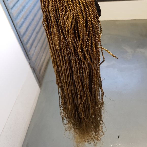 Braid wig - Picture 3 of 4